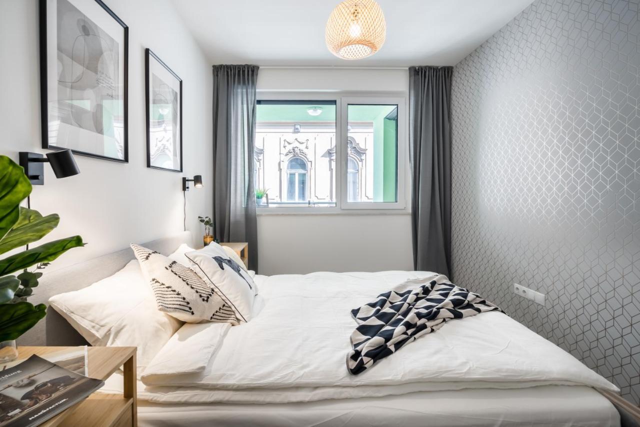 Cosy Tolnai Street Apartments ブダペスト エクステリア 写真